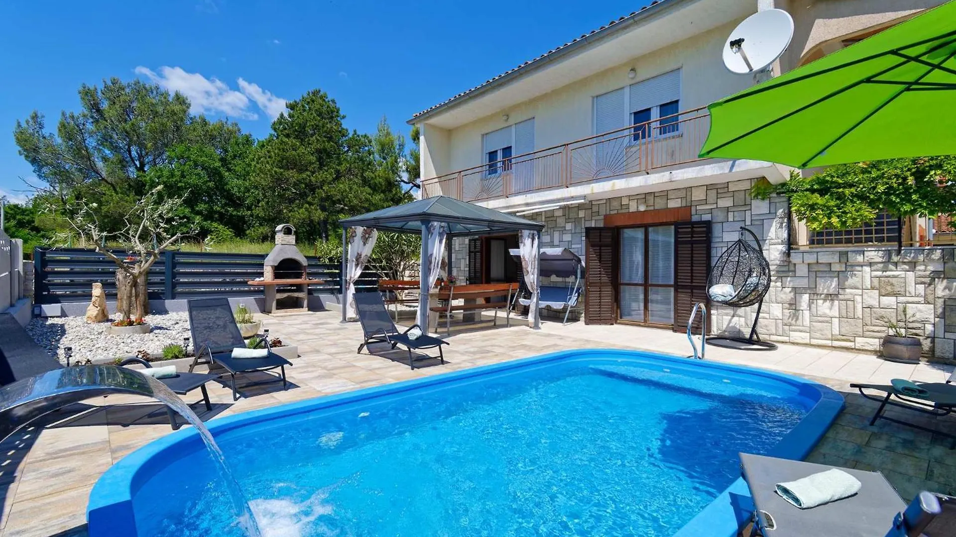 Apartment Feruccio By Rent Istria Kršan