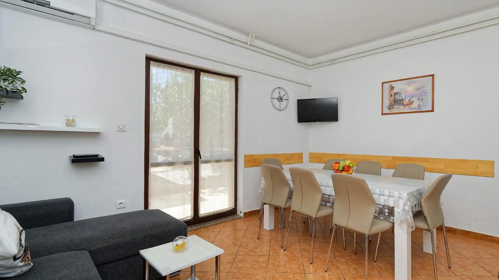 Apartment Feruccio By Rent Istria Kršan